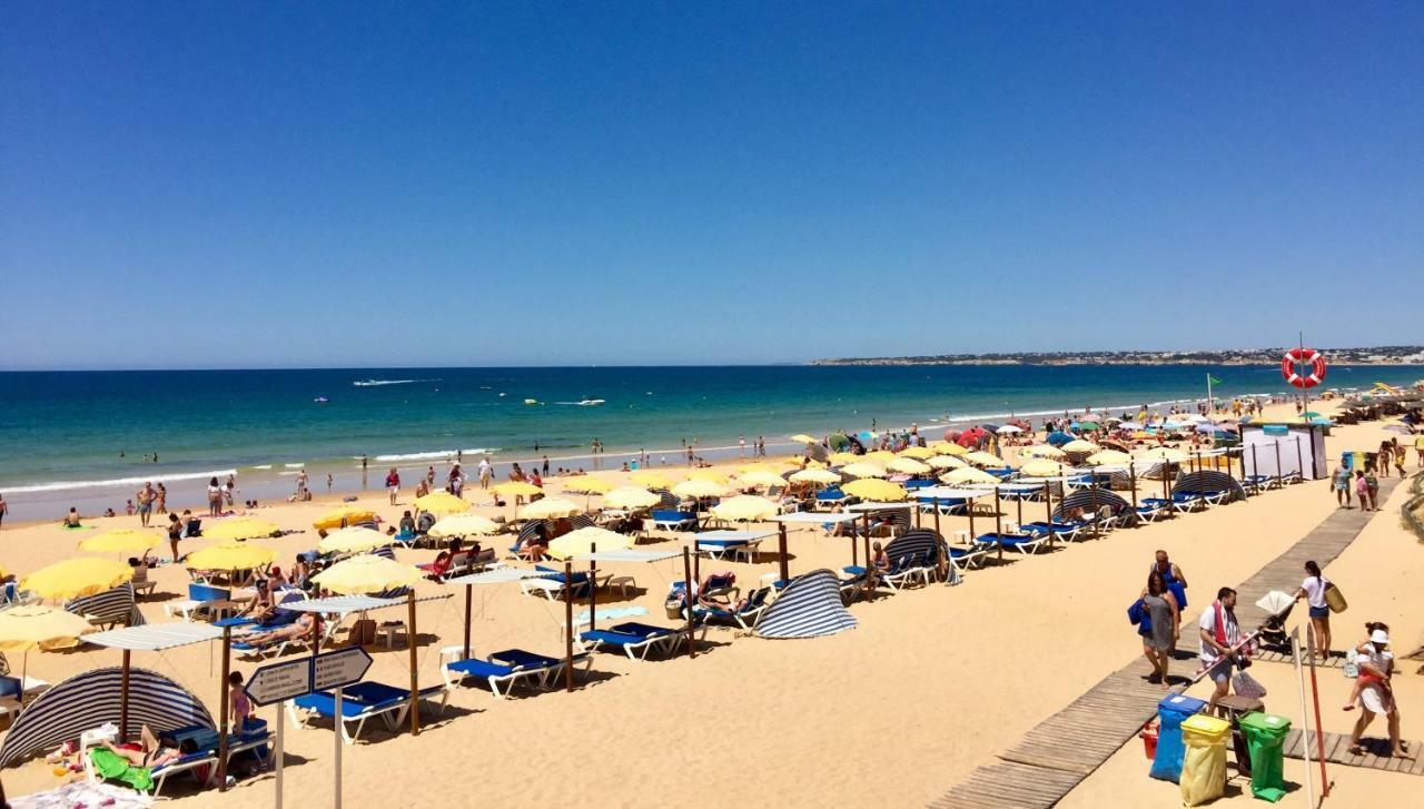 Ramos Palmeira Gale: Beachside With Pool And Smart Amenities Apartment Albufeira